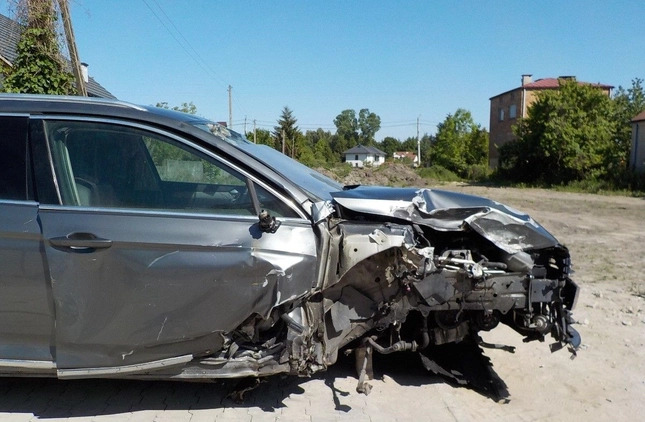 Volkswagen Passat cena 16900 przebieg: 417206, rok produkcji 2018 z Katowice małe 436